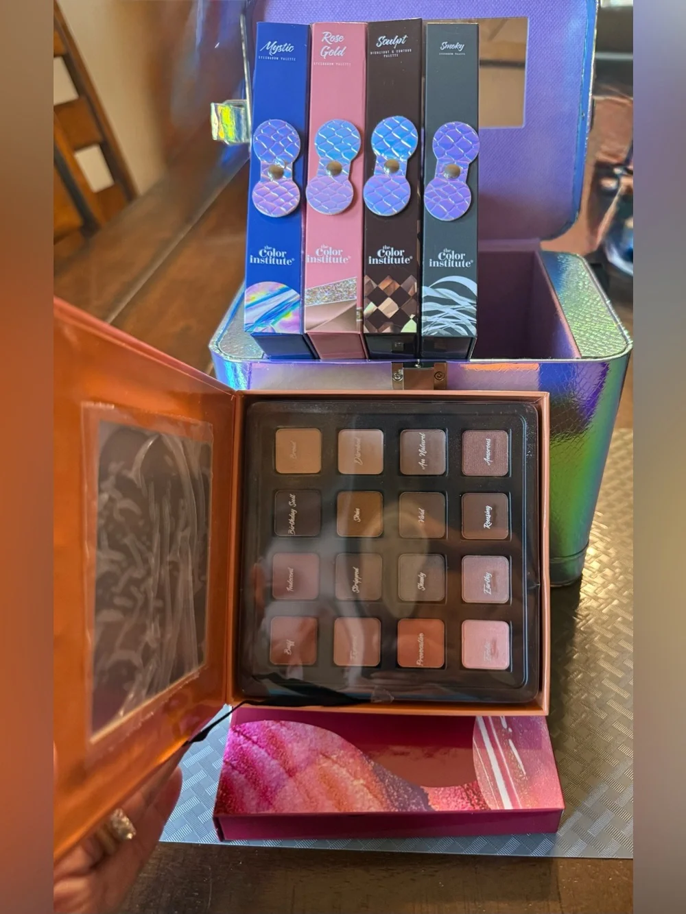 #NIB the Color Institute 5 Palette Mermaid Case